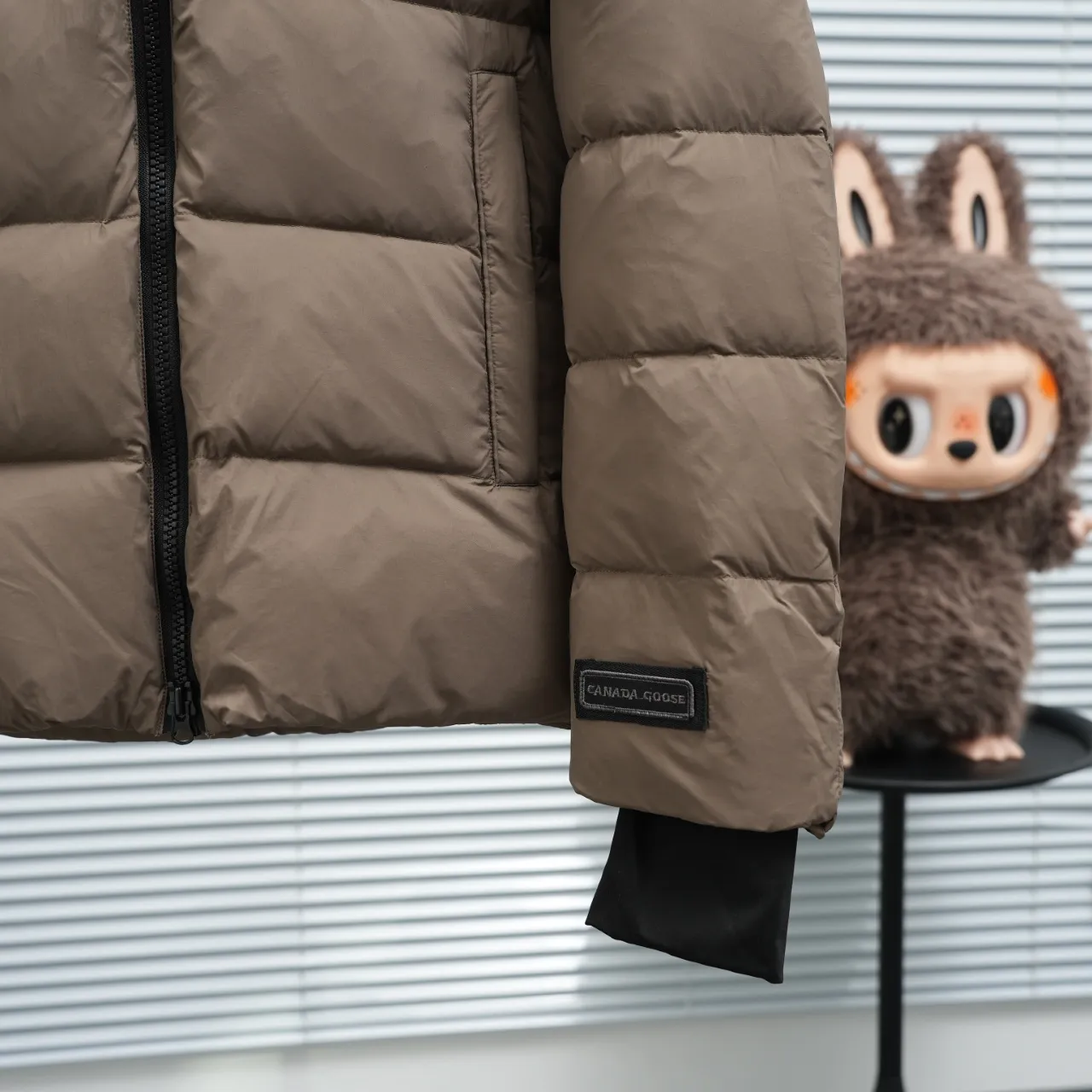 P820 ​​Khaki CanadaGoose Canada Goose Ouyang Nana second generation same style down jacket Size: XS-2XL